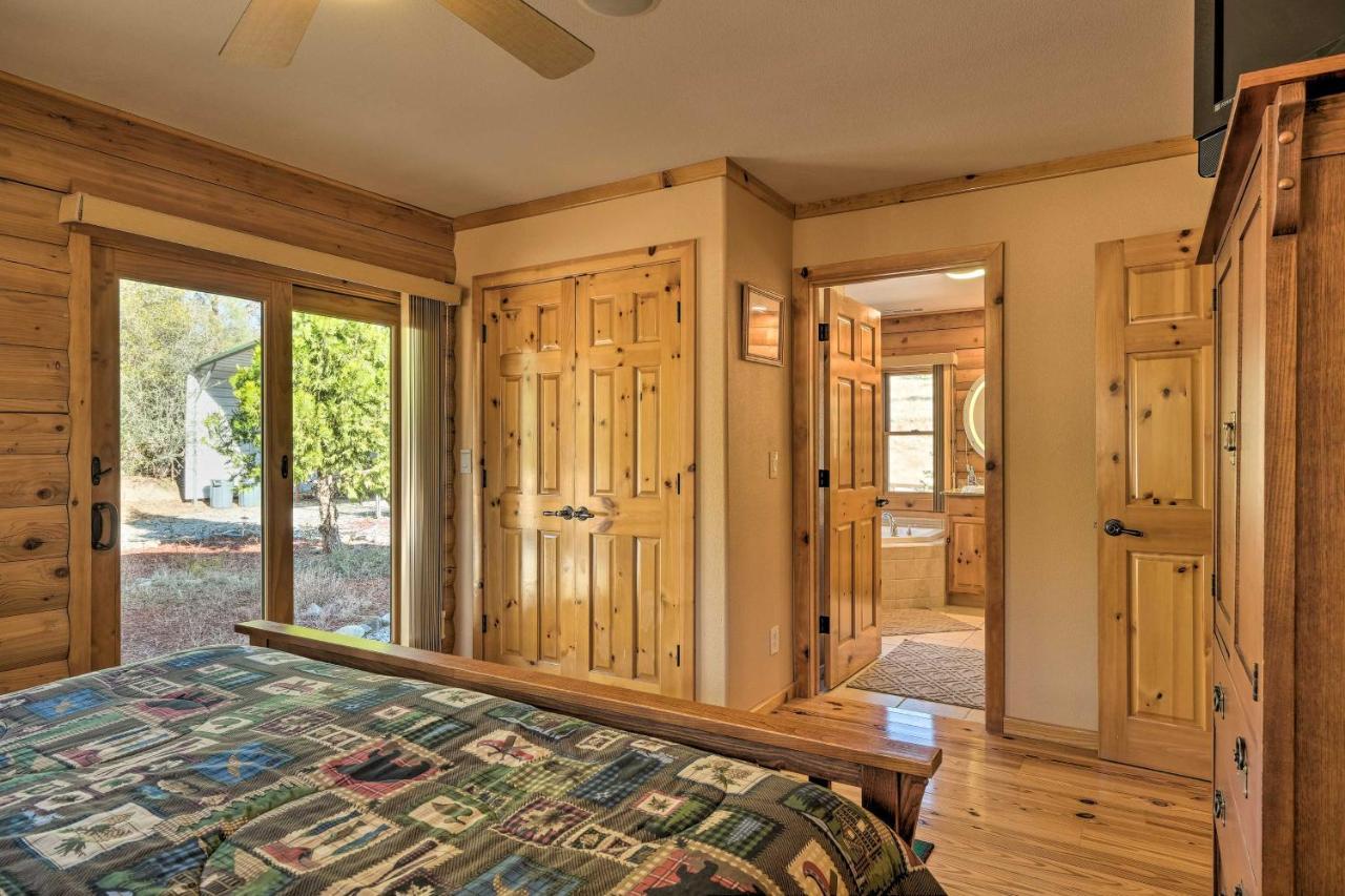 Custom Log With Deck - Only 33 Mi To Yosemite! Ferienhaus *